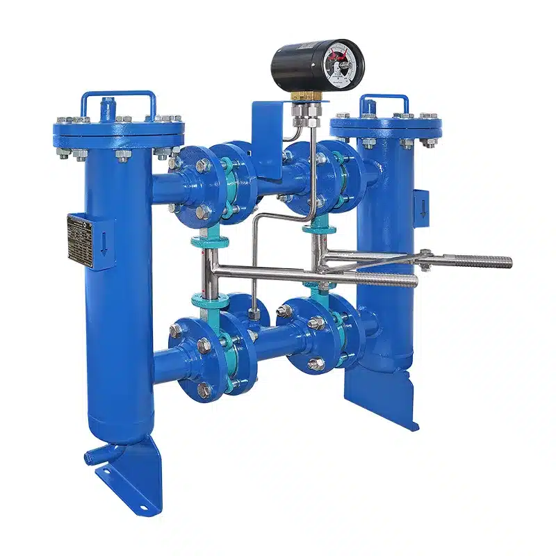 Doppelfilter Typ DF DN50 als Umschaltfilter aus Stahl, in RAL 5010 blau lackiert, mit Differenzdruckanzeige für Wasser und andere Medien