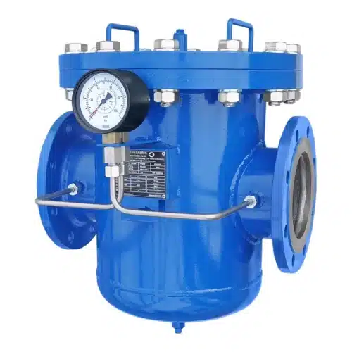 Siebkorbfilter Typ SKF DN150 aus Stahl, RAL 5010 blau lackiert, mit Differenzdruckanzeige für Kraftstoffe und Tankanlagen